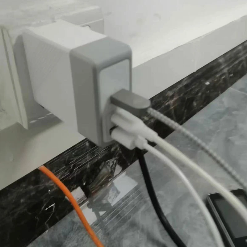 Quick Charger USB-C Fast Charging Hub