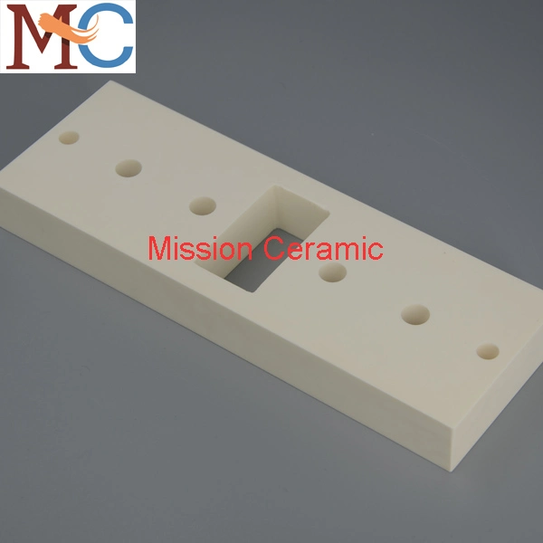 White Round Block Alumina Ceramic Plate