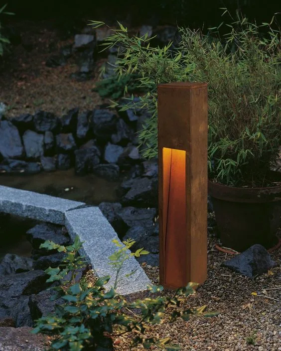 Paisagismo exterior Metal Garden Bollard Lights Rust Corten Steel LED Lâmpada