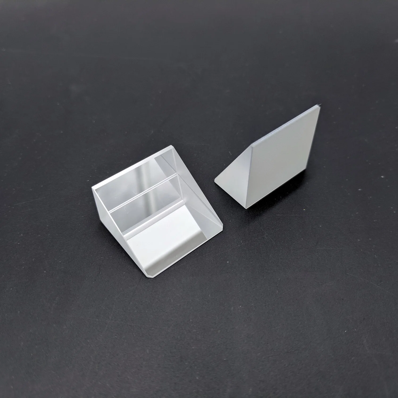 Mini Optical Glass Mirror Right Angle Triangular Prism with Ar Coated for Optical Equipment