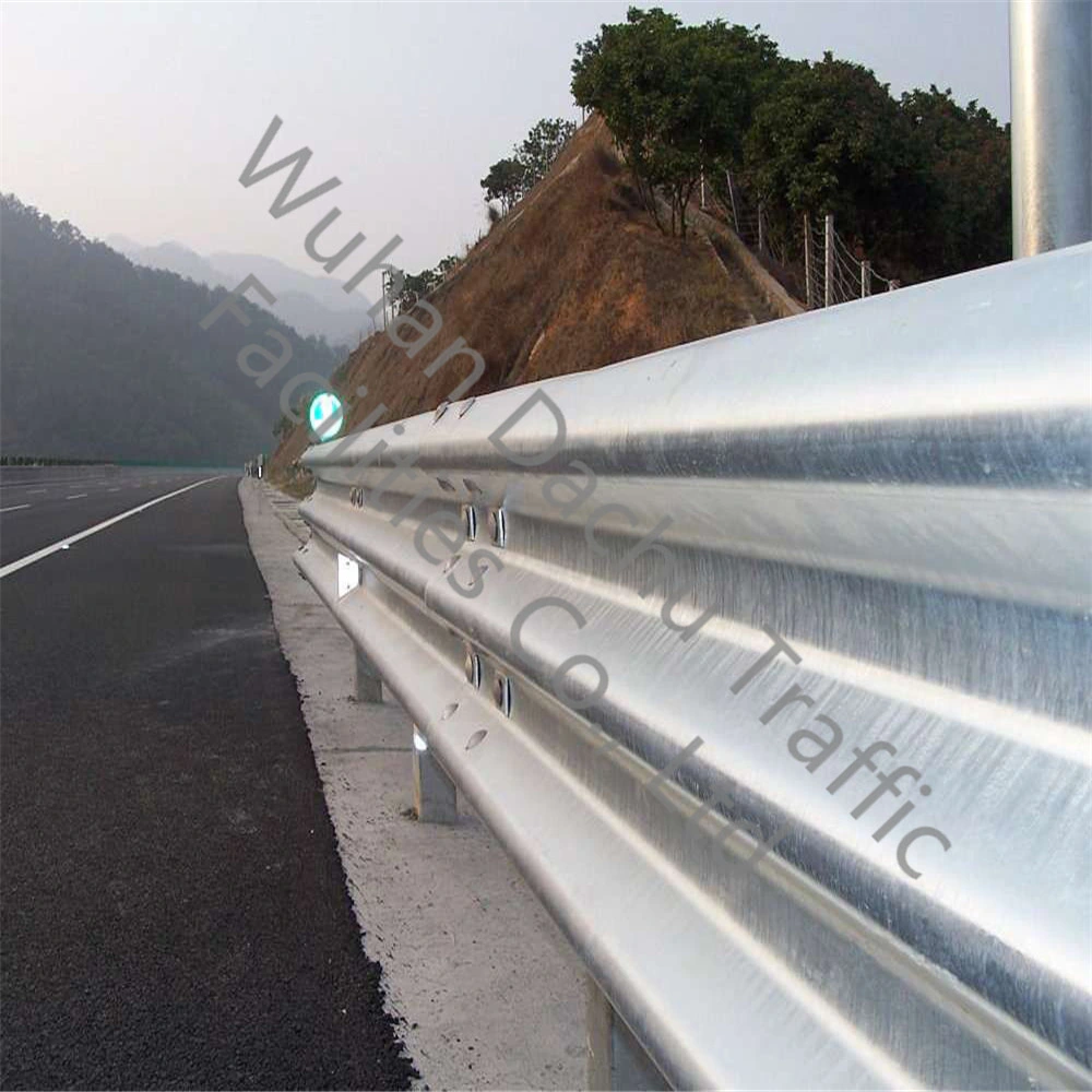 Galvanized Metal Thrie Beam Highway Crash Barrier