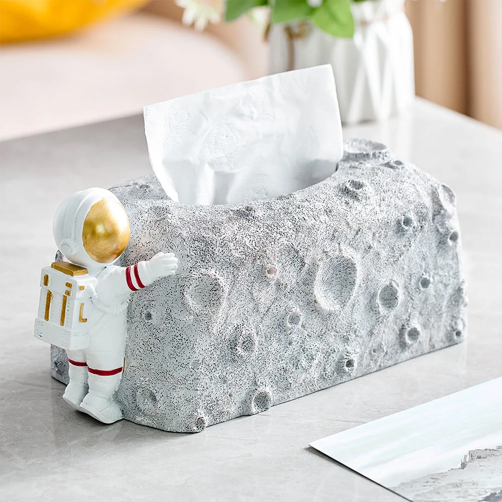 Nordic Style Astronaut Statue Resin Craft Tissue Box Home Desktop Decoration Accessories