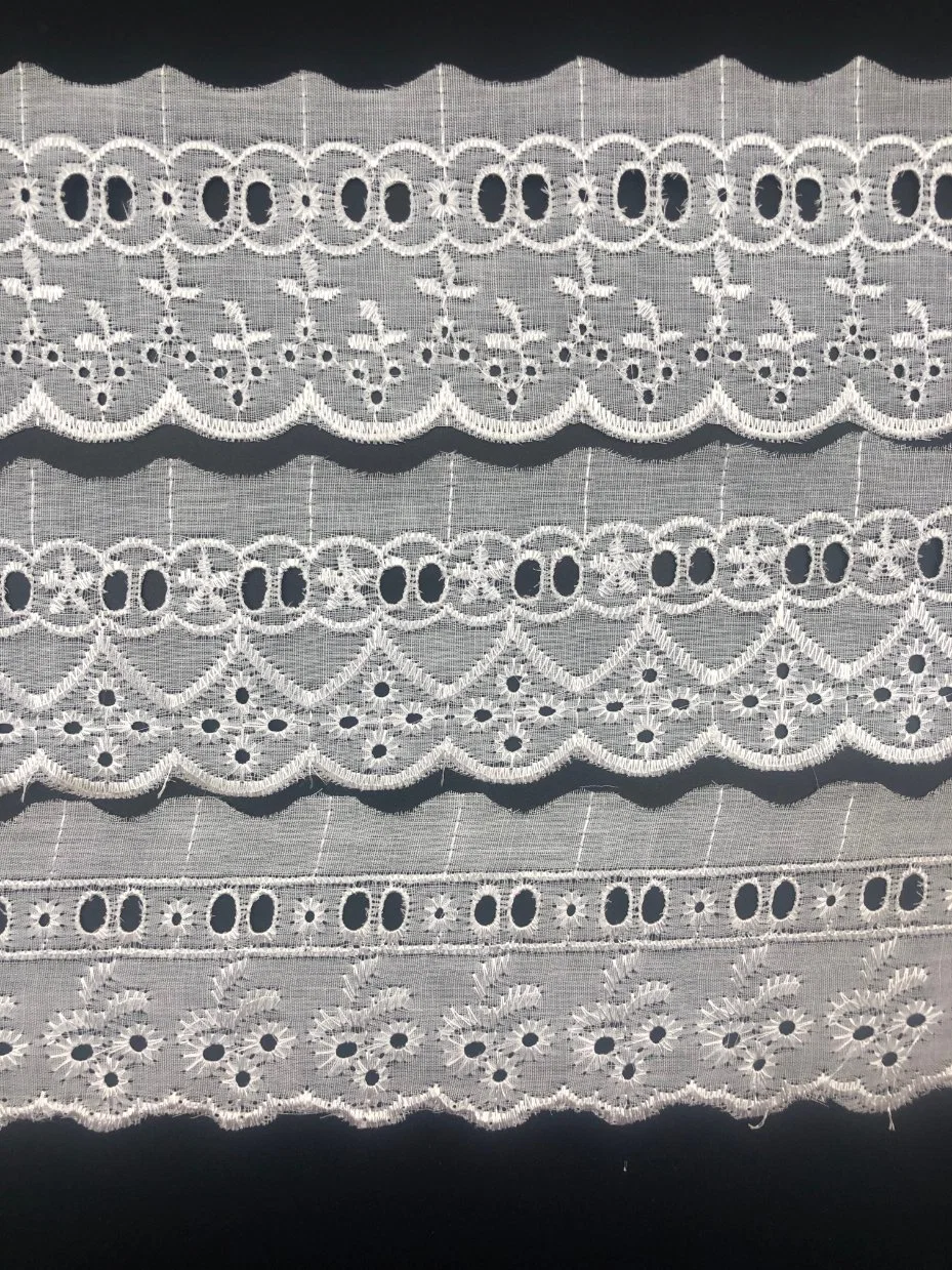 China Lace Factory Neues Design Blumenmuster Stickerei Tc Spitze Brautöse Polyester Spitze Stoff Textil Spitze für Bekleidungszubehör