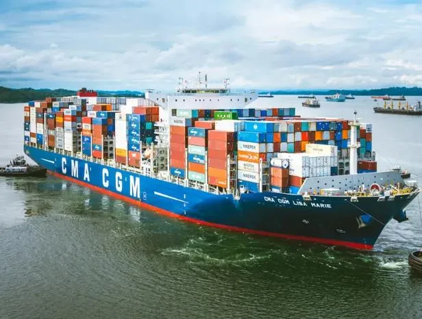 Von China nach Australien USA Kanada Portugal Großbritannien Deutschland Niederlande Spediteur Container Cargo Spedition Seefracht