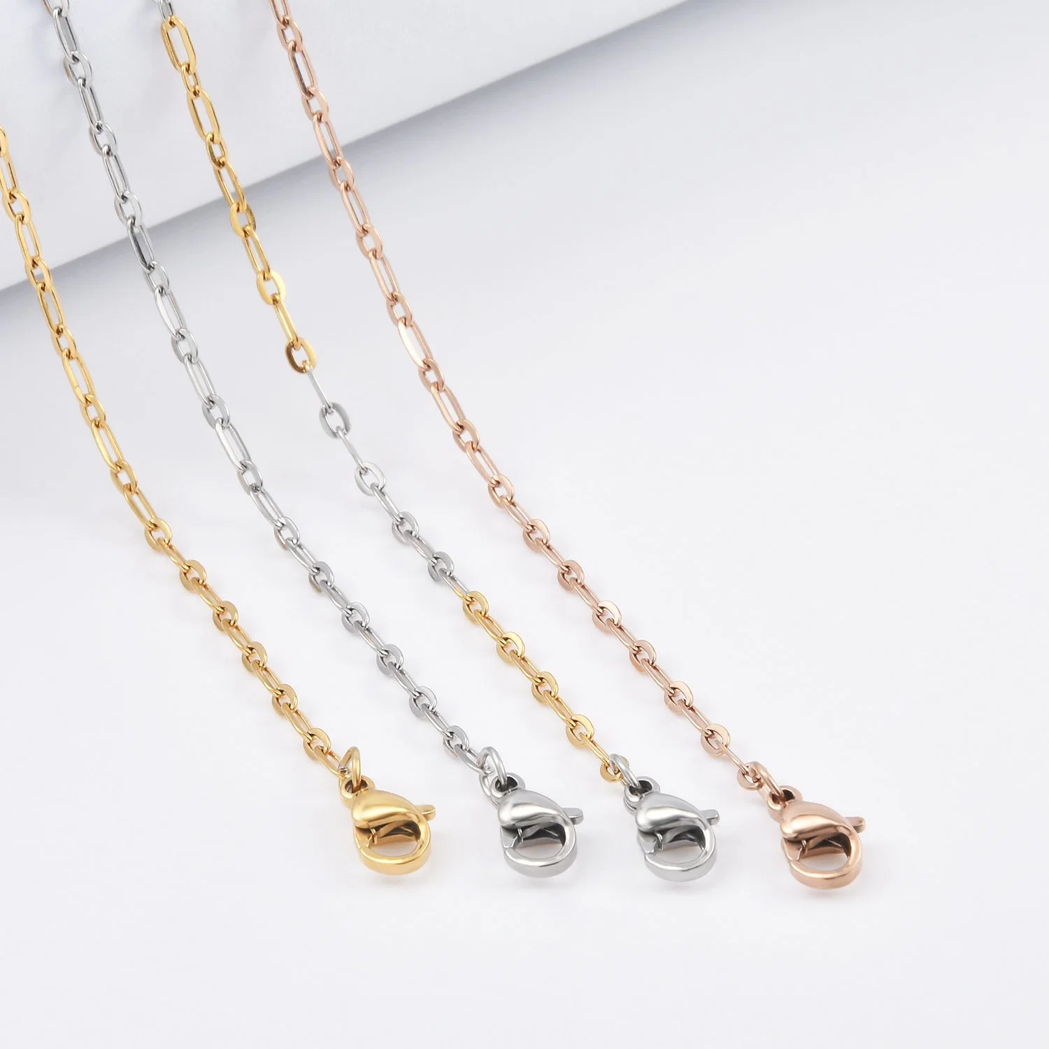 Wholesale/Supplier Fashion Accessories18K Gold Plated Flat Length 1: 1 Cable Chain for Layering Necklaces with Pendant Jewelry Design