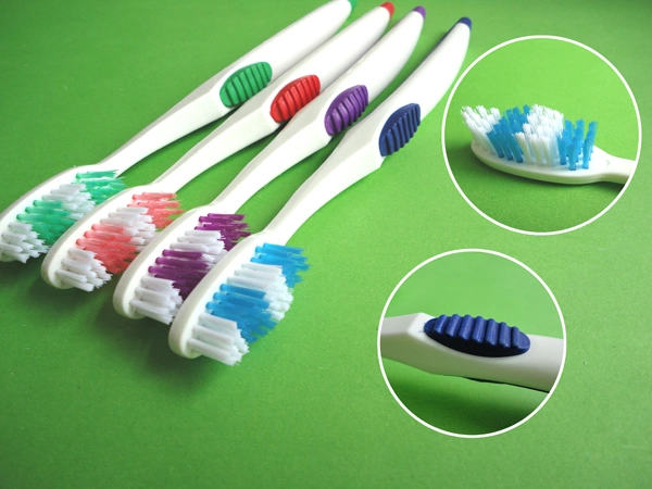 Hot Selling Transparent Travel Nylon Bristles Plastic Adult Toothbrush