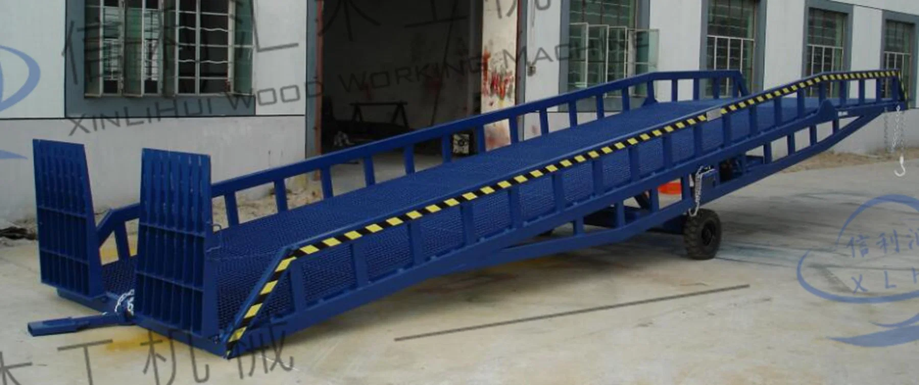 Scissor Car Lift Surface Ounted, Inground Pneumatic Car Lift, Dook Leveler Portable, Motorcilce Lift, Truck Ramps, Scissor Car Lifting Platform