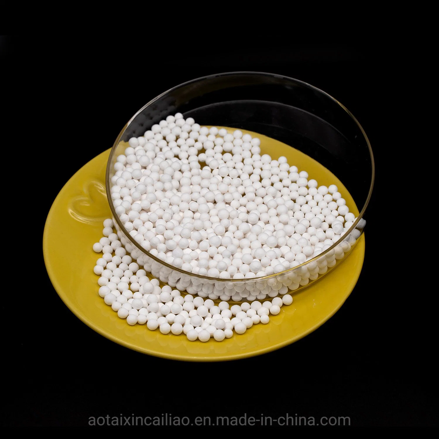 Activated Alumina Desiccant Used for Petrochemicals Industry