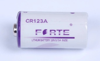 Bateria de lítio 3,0 V CR123A Cr17335 Corrente Máx. da bateria 1400mAh