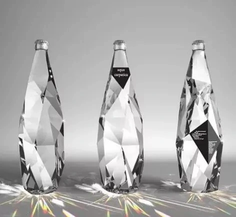 Unique Liquor Empty Transparent 350ml 500ml 25oz 750ml Luxurious and Diamond Shape Glass Wine Bottle