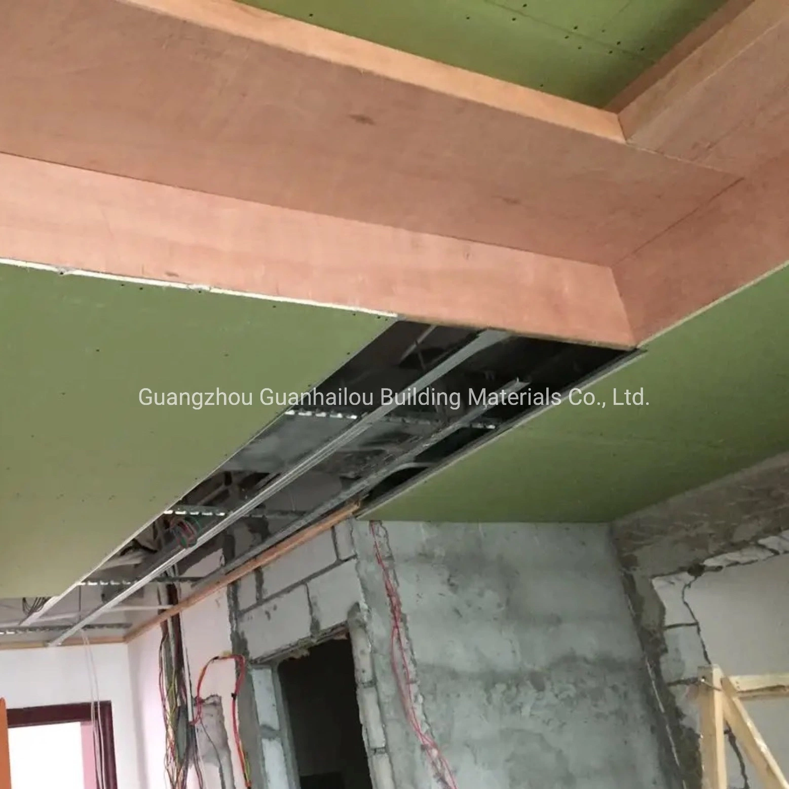 Ceiling Tile/ Ceiling Panel/ Ceiling Board/Gypsum Ceiling/ False Ceiling/ PVC Ceiling/ PVC Ceiling Panel/ Wall Panel/Building Material for Interior Decoration