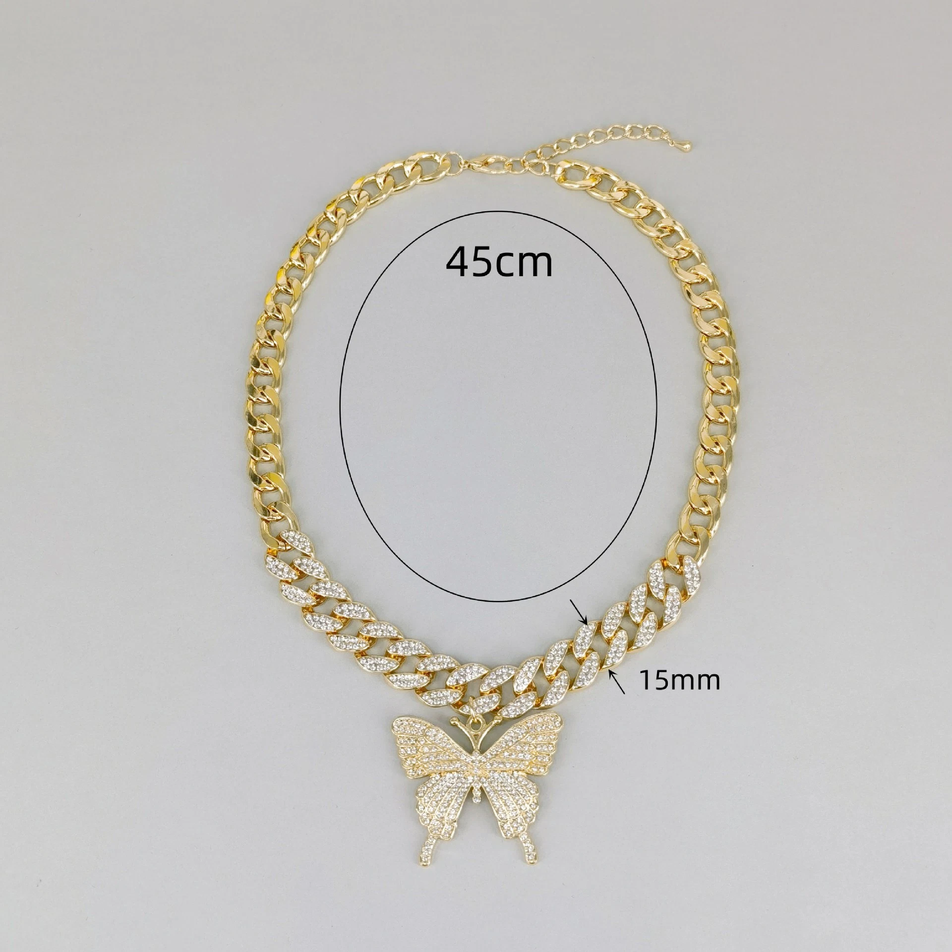 Nouveau Bracelet Papillon Collier Premium Plein Diamant Mode Polyvalent Collier Chaîne Cubaine en Cristal