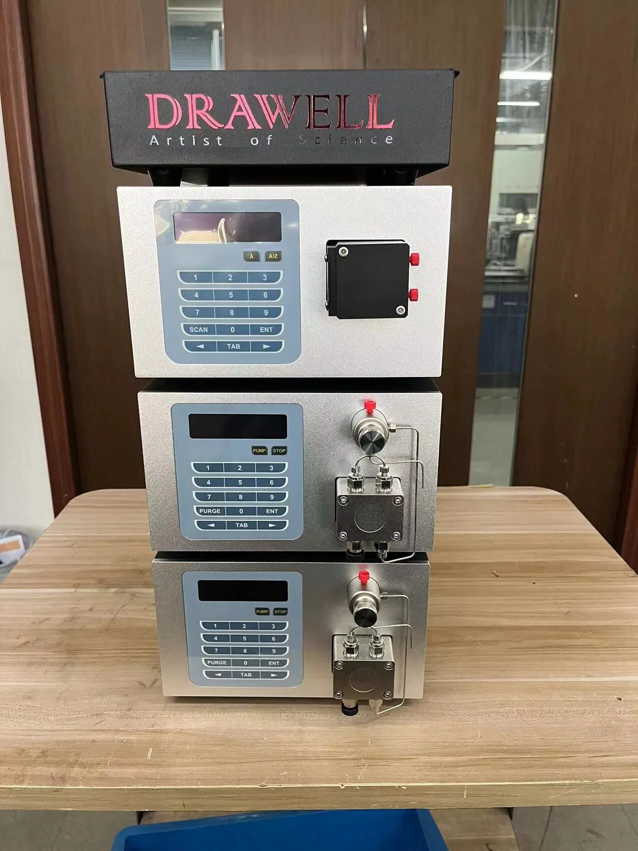 Drawwell China HPLC مختبر أدوية اللكروماتوغراف السائل عالي الأداء HPLC جهاز القياس