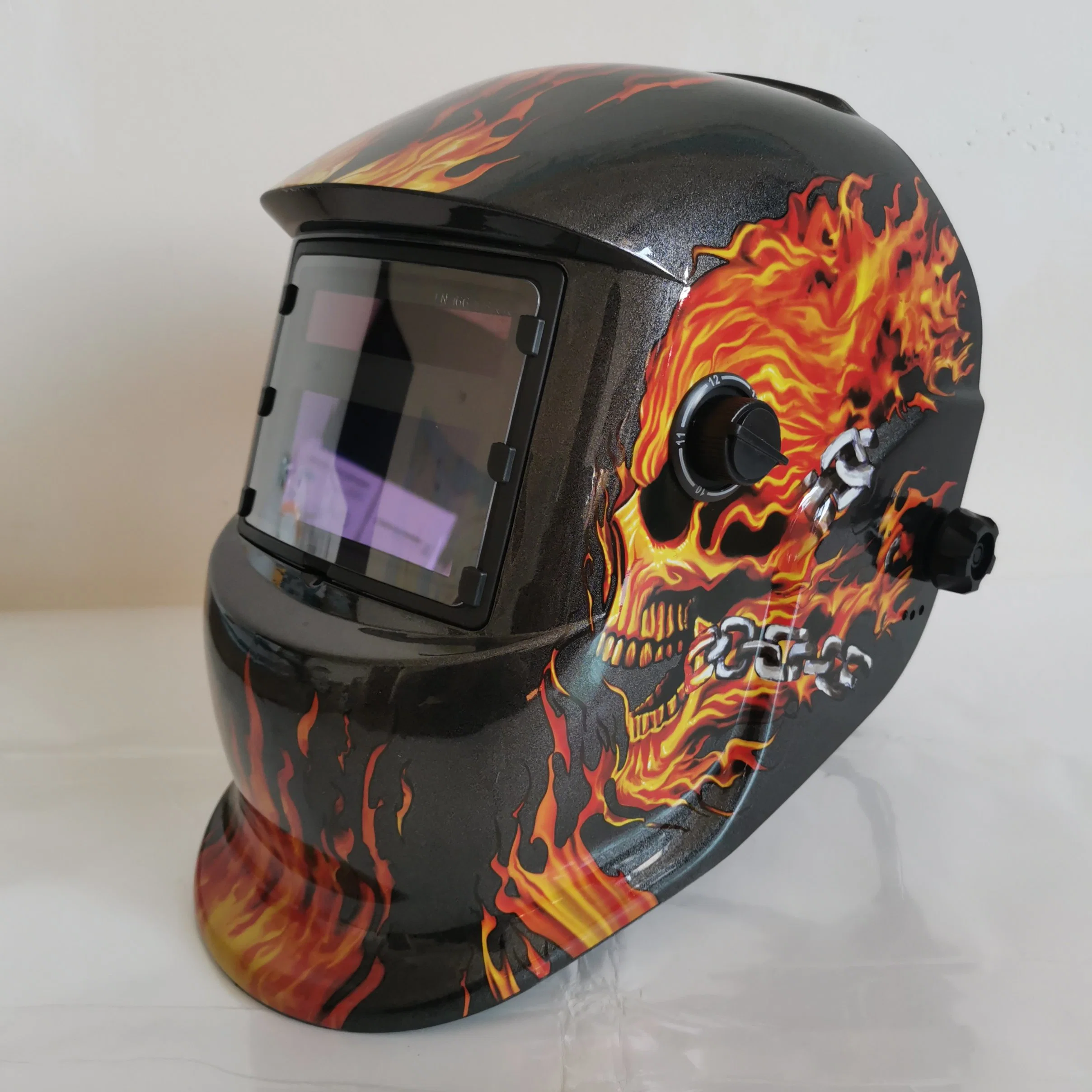 السلامة الرخيصة Welding Mask، Auto Darking Solar Powered Arc MIG حماية صناعية إلكترونية أفضل لحام Helmet