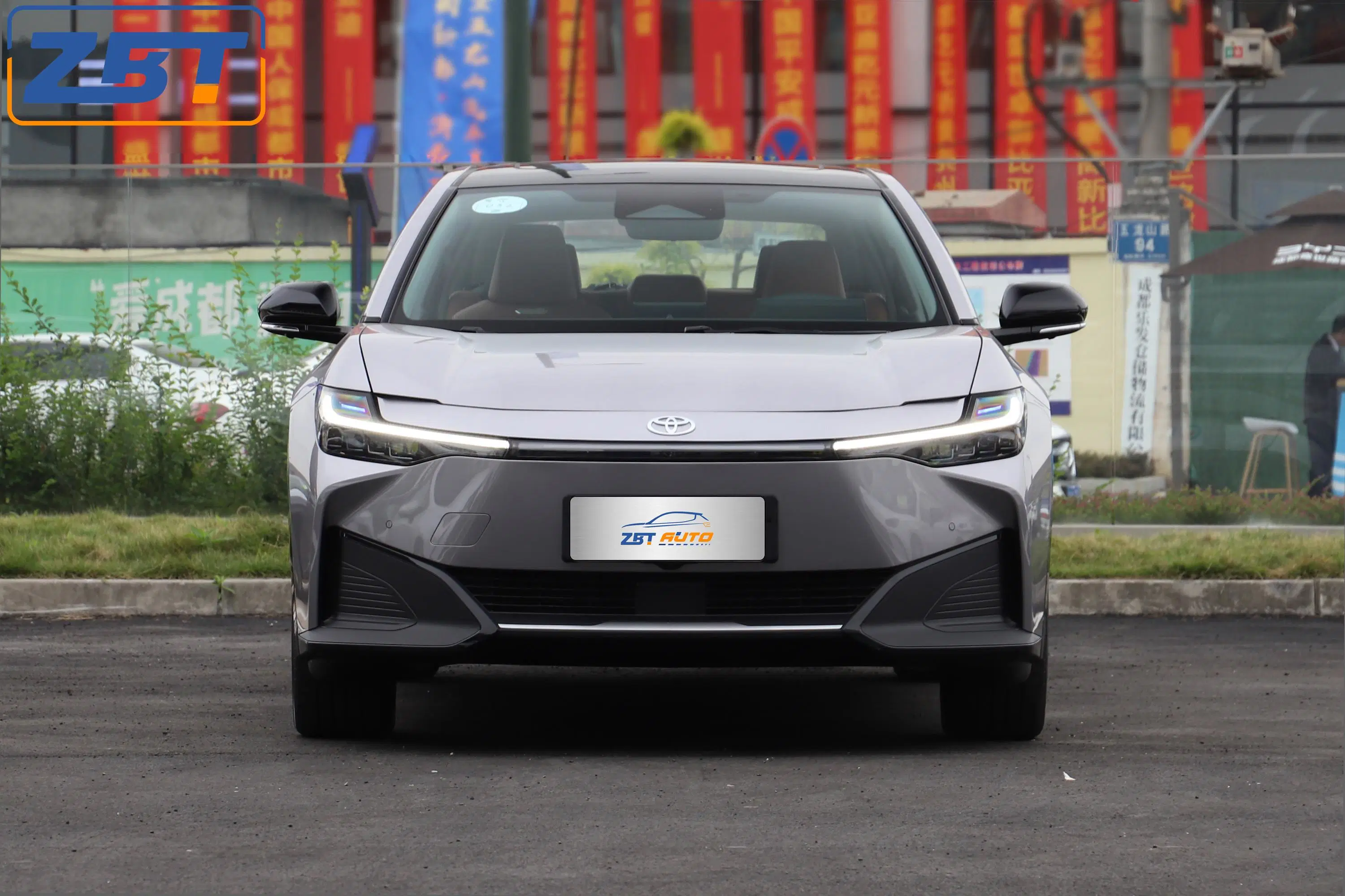 Autozbt Toyota Bz3 Cheap Autos Sedan Electric Car for Adults 2023 New Cars Five Seater Solar New Energy Car with Chinese Price