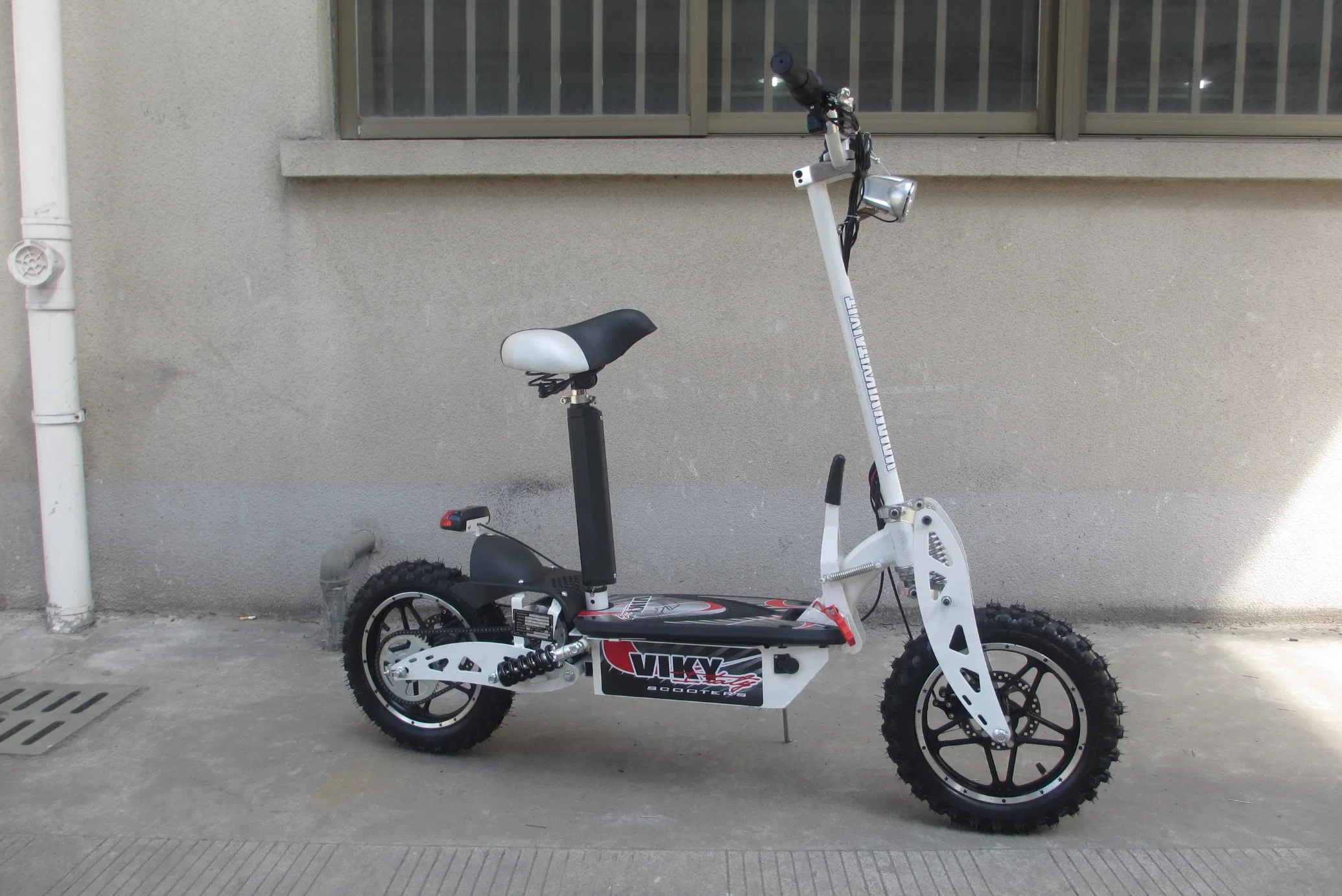 CE-Zulassung 1500W Powered Electric Scooter et-ES17
