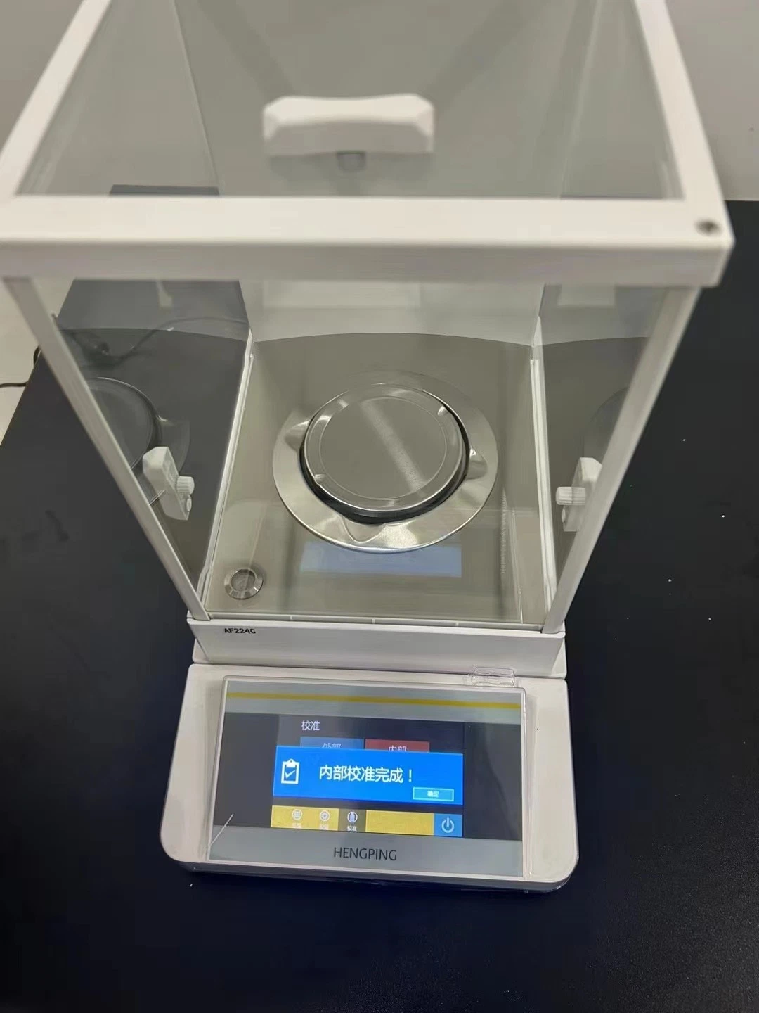 Laboratory Digital High Precision Electronic Analytical Balance