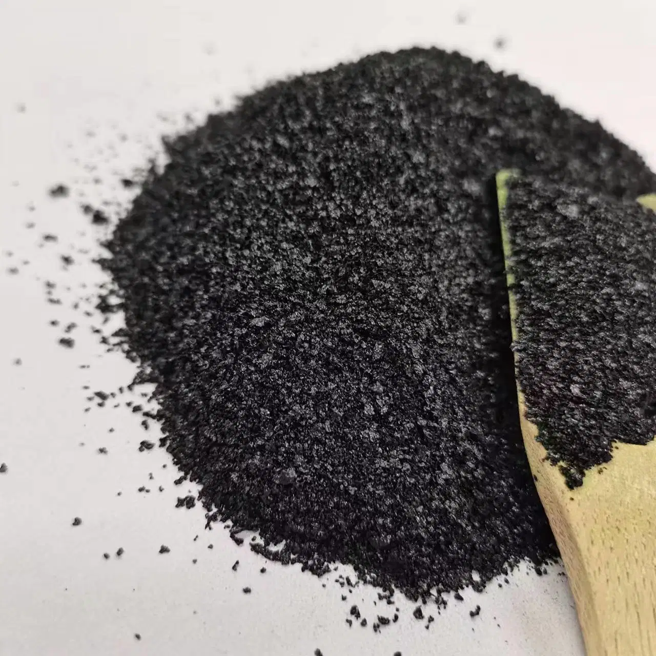 Potassium Hmuate Flakes (Humic acid 60%min. K2O: 6%8%10%12%) Fertilizer