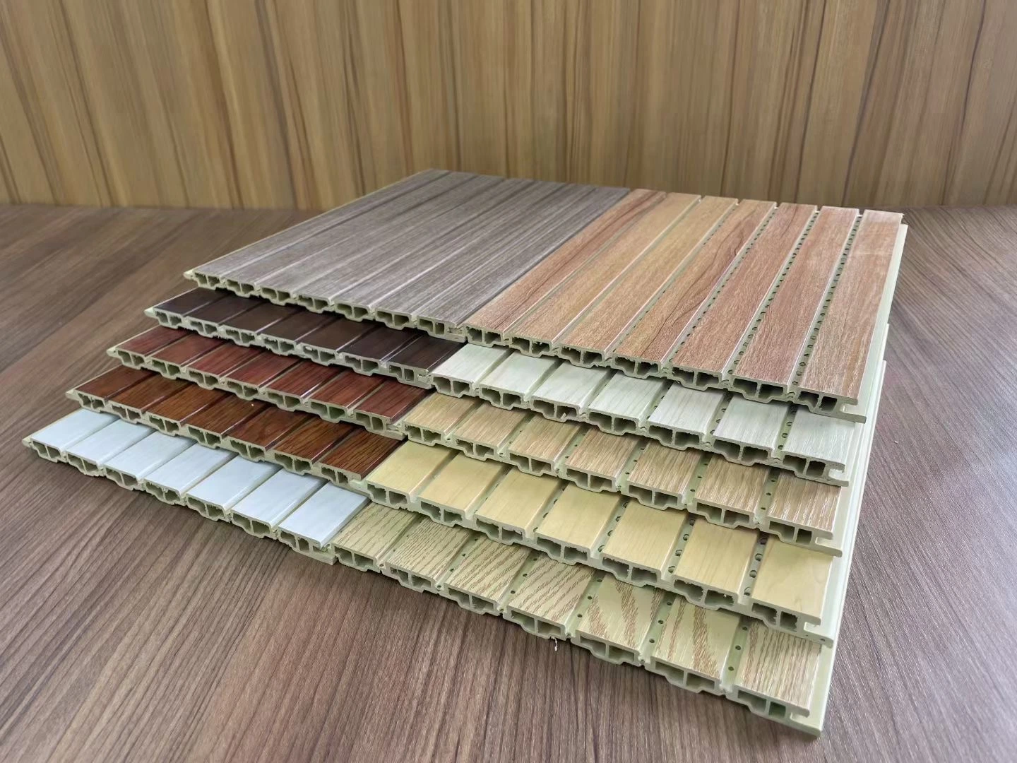 Inner Decorative Material Wood Plastic Panel