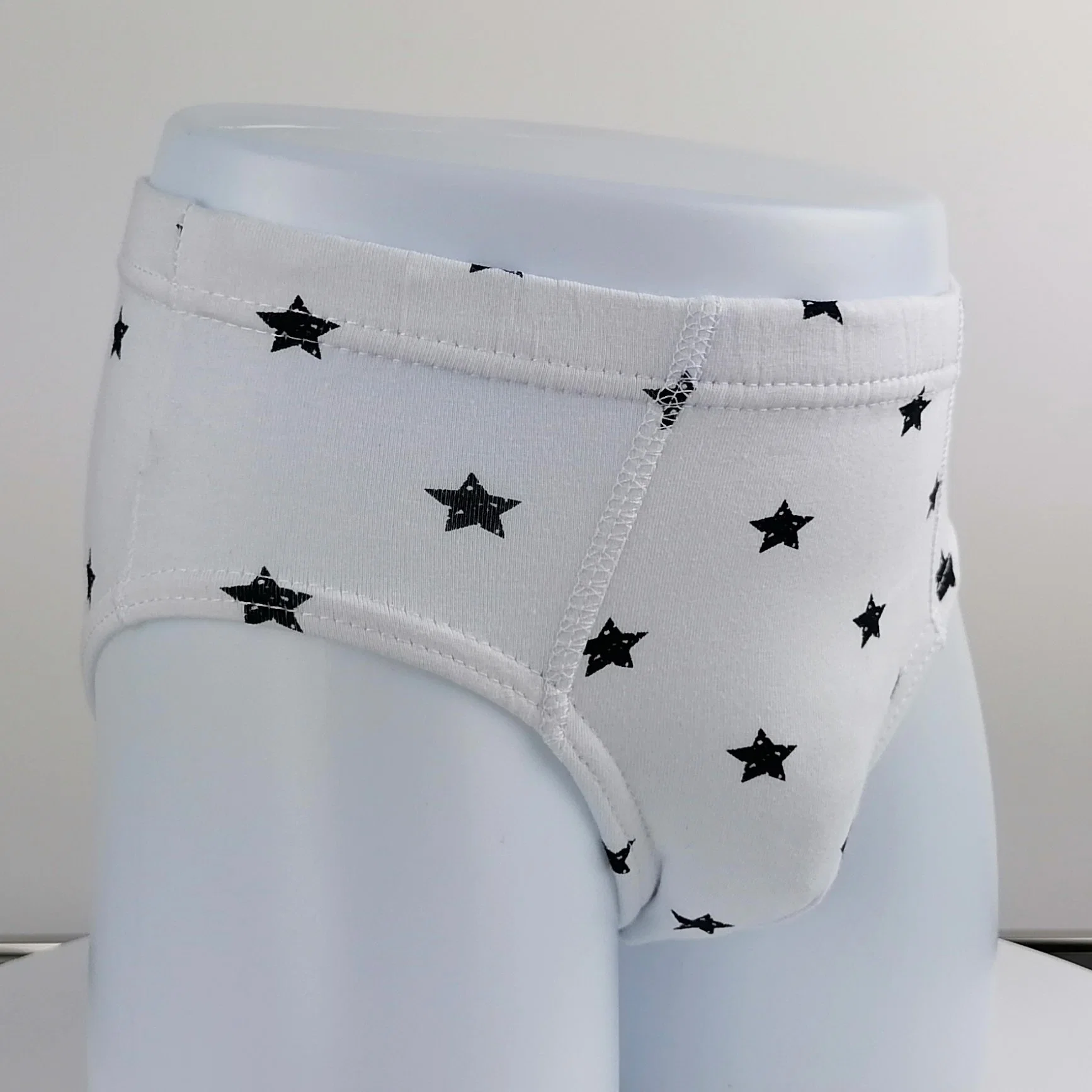 Wholesale/Supplier Customize Cute Star Print Breathable Cotton Boys Briefs