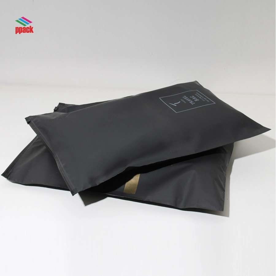 Fábrica de ropa de bajo precio de 900 diapositivas Froested Zip PE negro bolsa de plástico envases de prendas de vestir