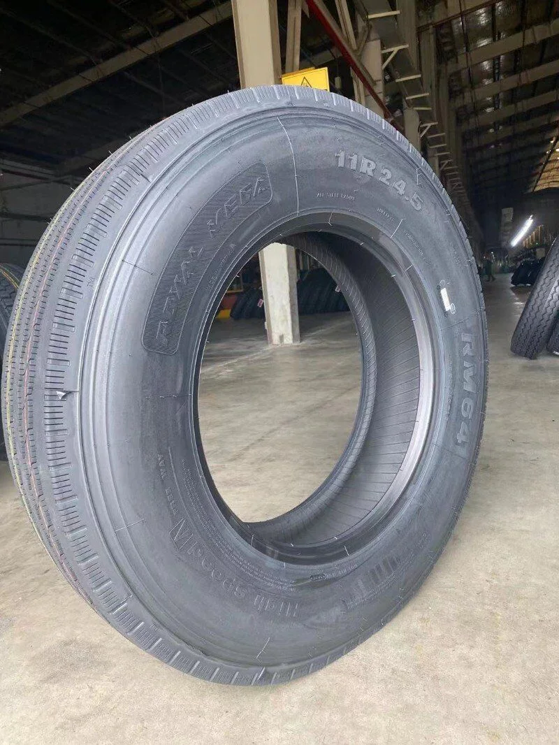 (recommend-VO-US) Vietnam Commercial Truck Tires 285/75r24.5 with DOT for Us