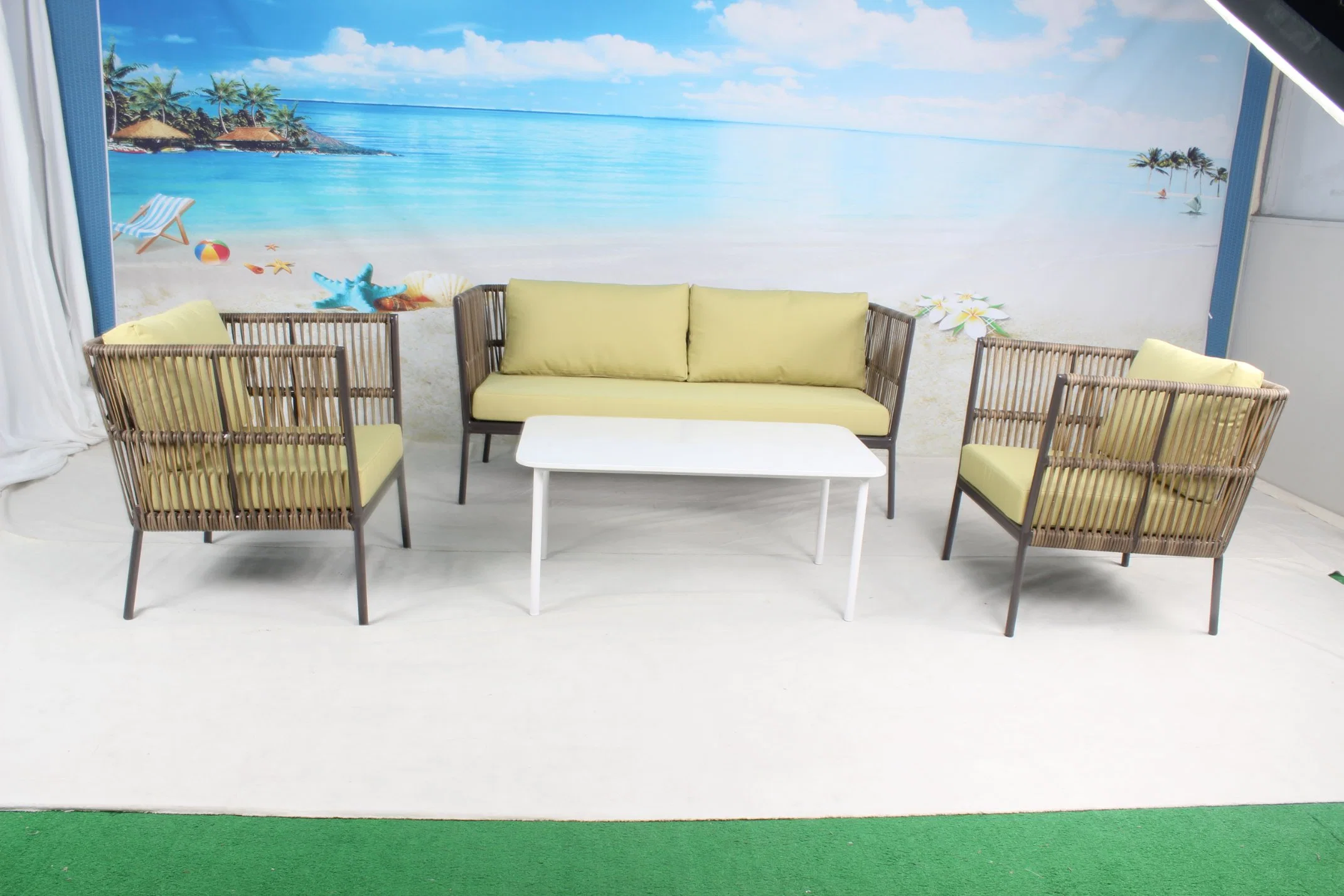 Soft Cushion Garden Sofa for Hotel Resort Villa Half Round Rattan Sofa