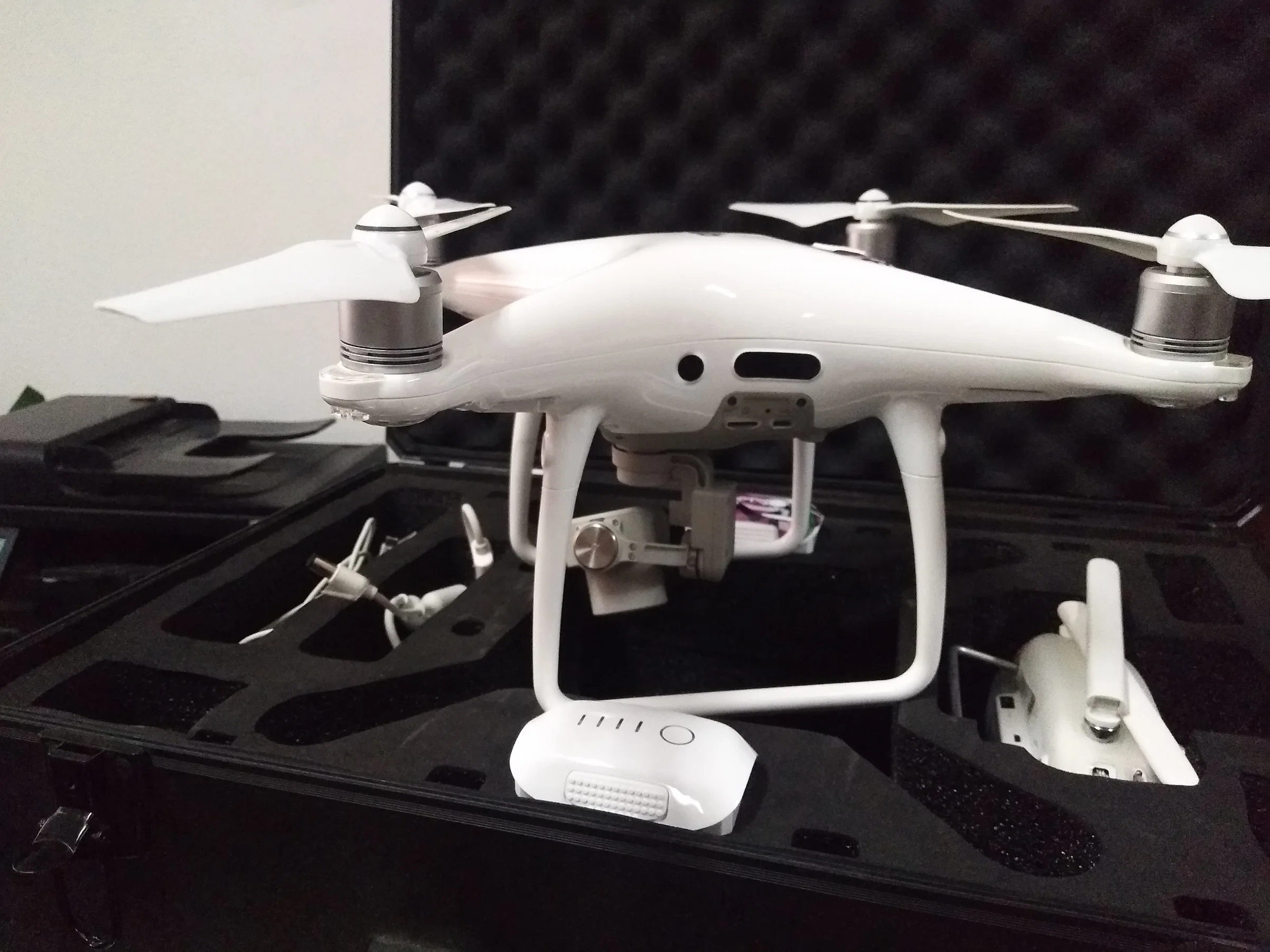 DJI Phantom 4 pro Drohne/UAV