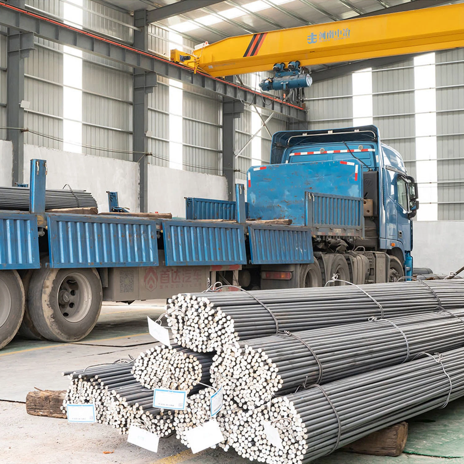 Résistance élevée à l'usure et barre de tige en acier rectifieuse en usine pour Ciment béton chimique Industrie métallurgique Centrale électrique