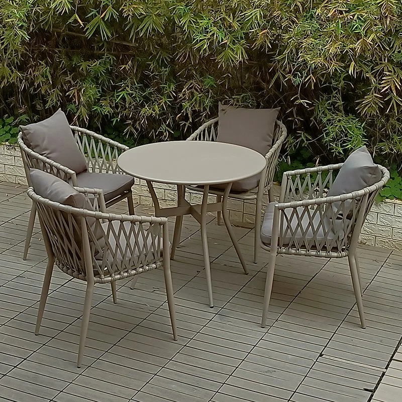 Hot Sale Rattan Chairs and Table Garden Set Hotel Outdoor Patio Furniture Rattan Chair Garden Set Outdoor Furniture Dining Set