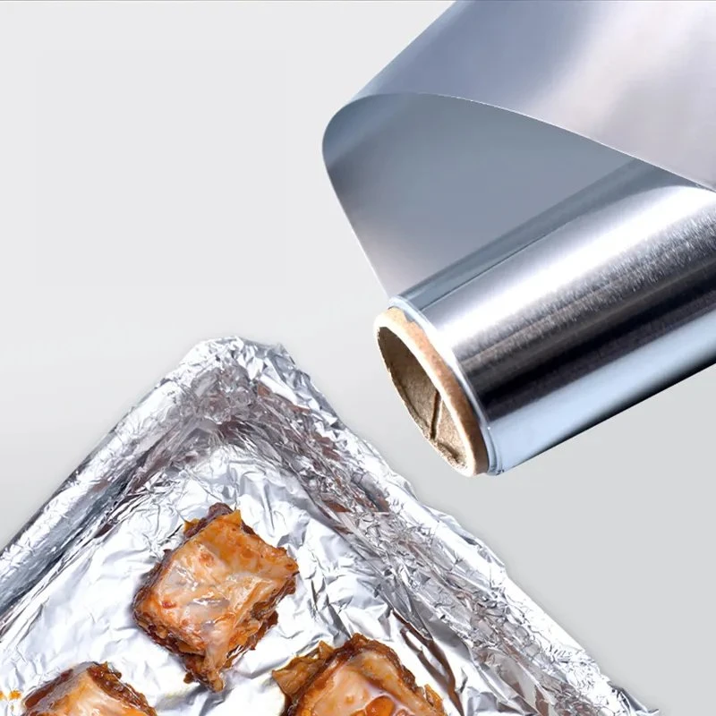 Одноразовая бытовая кухня используйте серебряную бумагу Food Grade Tin Foil 8011 Алюминиевый фольга для пищевых продуктов