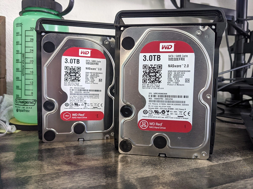 القرص الصلب Western Digital Red Nas بسعة 3 تيرابايت SATA3.0 بسعة 64 م وسرعة 5400دورة في الدقيقة محرك أقراص ثابتة WD30EFRX بسرعة 6 جيجابت/ثانية ومحرك أقراص ثابتة/محرك أقراص ثابتة Wd