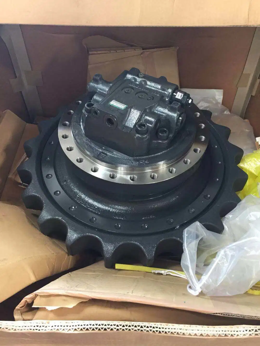 PC300-8mo PC300-8m0 207-27-00580 Final Drive Excavator Travel Device