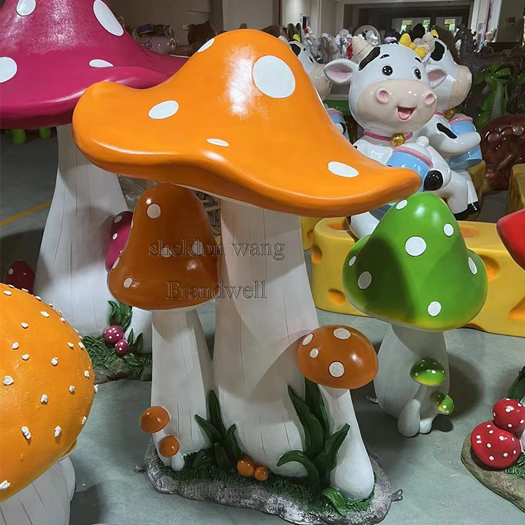 Life Size 5FT 6FT 7FT 8FT Garden Mushroom Props Ornaments for Outdoor Use