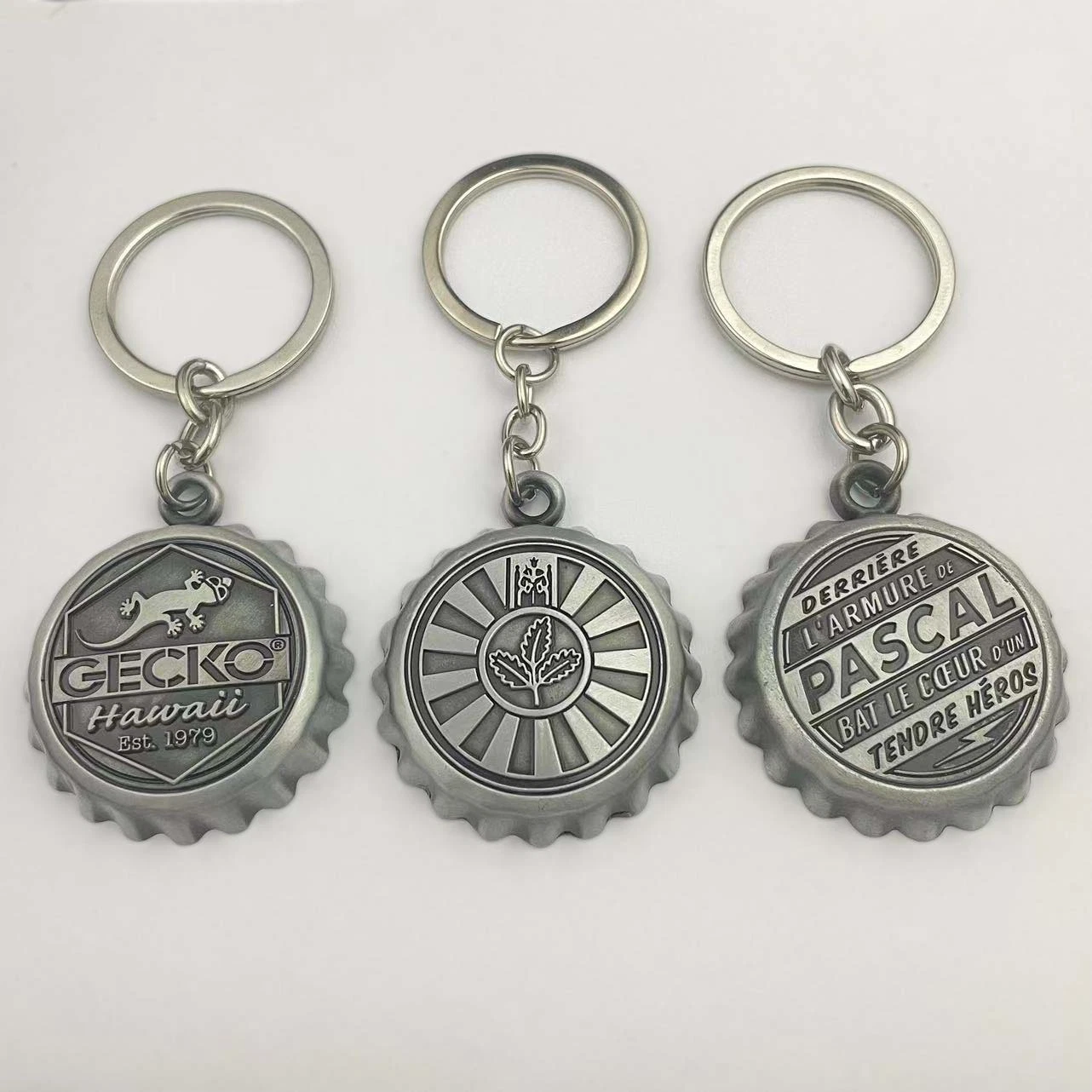 Wholesale/Supplier Hot Sell Custom Metal Bottle Opener Soft PVC/ Acrylic/Silicone/ Key Chain