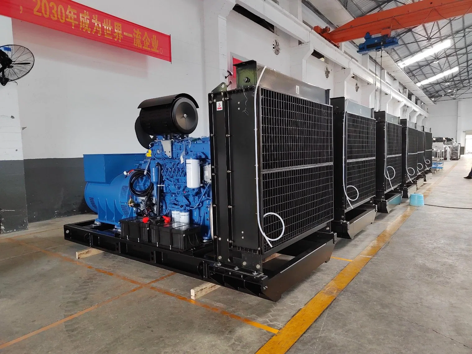 Yuchai Yc41GF1 30kw-2400kw Diesel Engine Power Generator Set