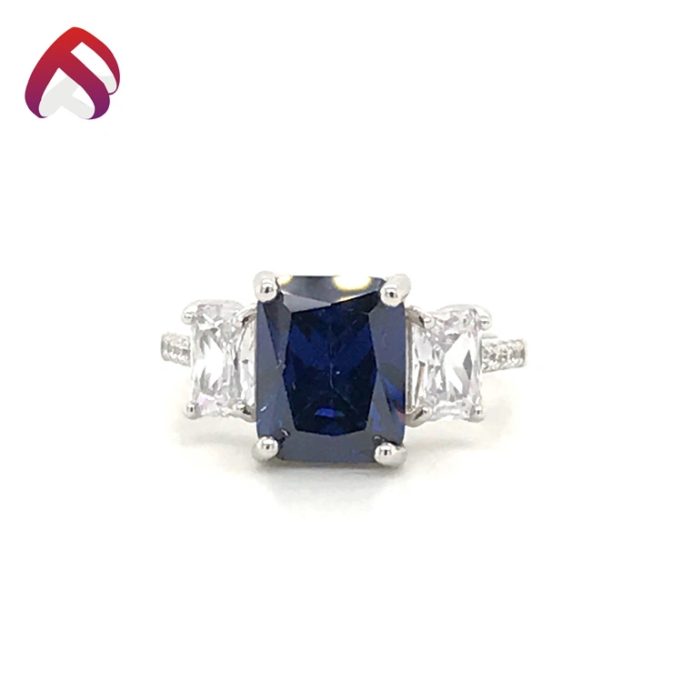 Buen precio Bagutte Tanzanite CZ 925 principales joyas de plata Anillo de piedra (RG85872)