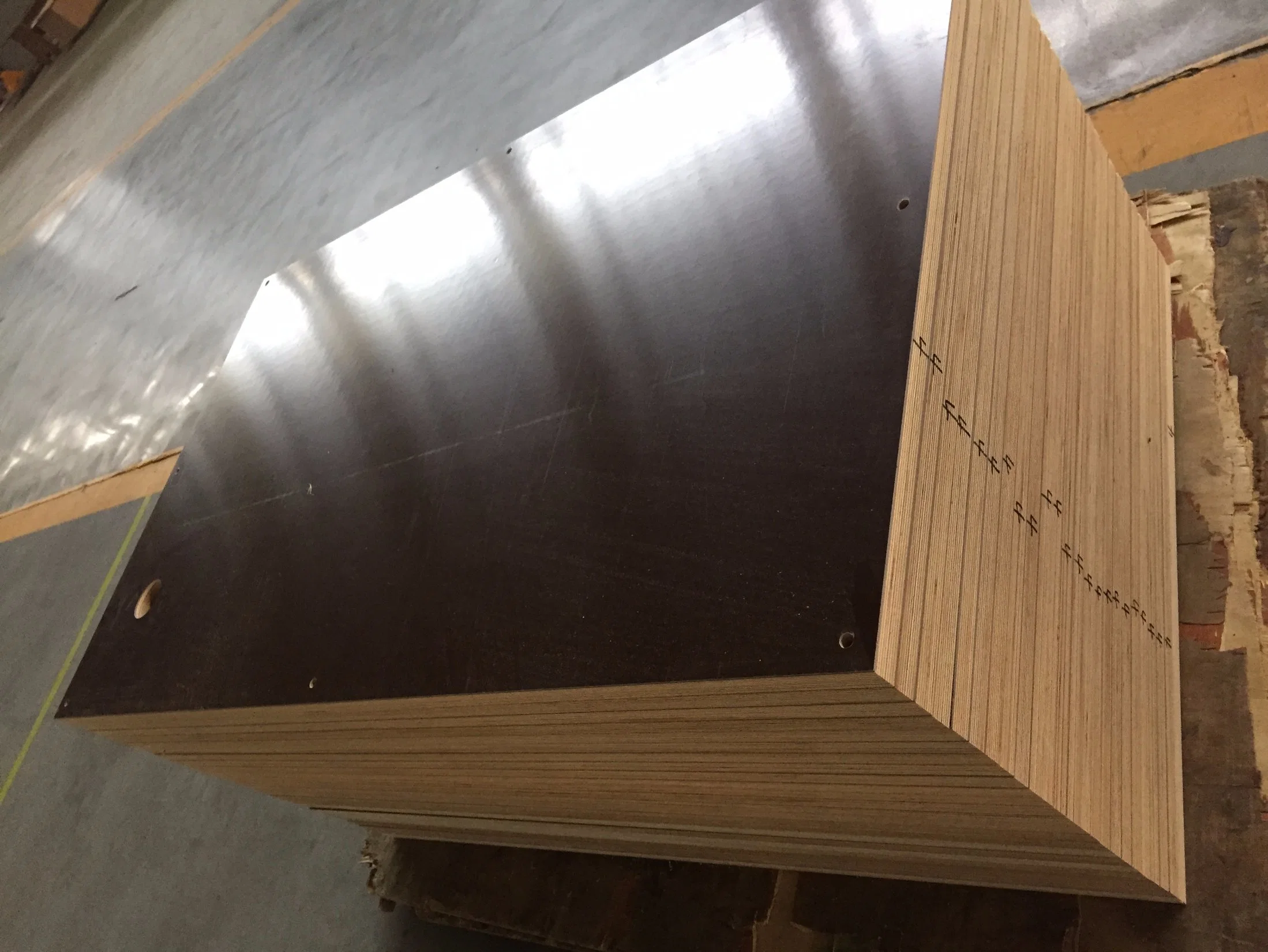 Professional Customization First-Class Grade Birch Venee Wood Products