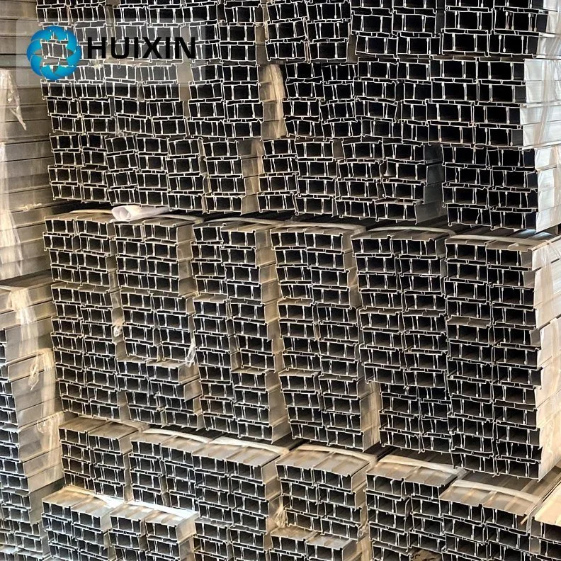 منتجات الألومنيوم المطلية بمسحوق الطلاء المخصص المصنّع