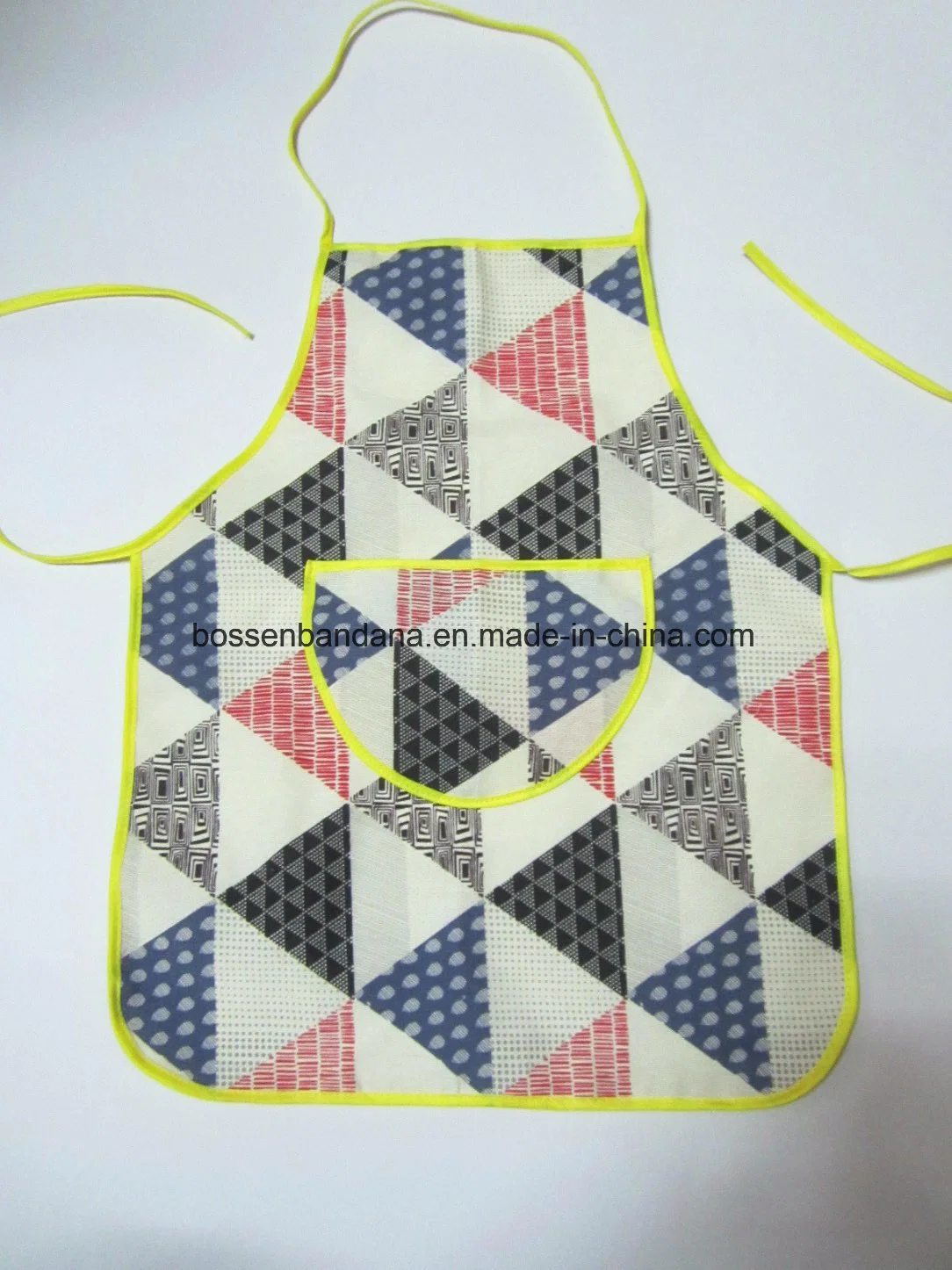 OEM Produce Customized Logo Promotional Cheap Yellow Kitchen Cooking Bib Aprons Supplier