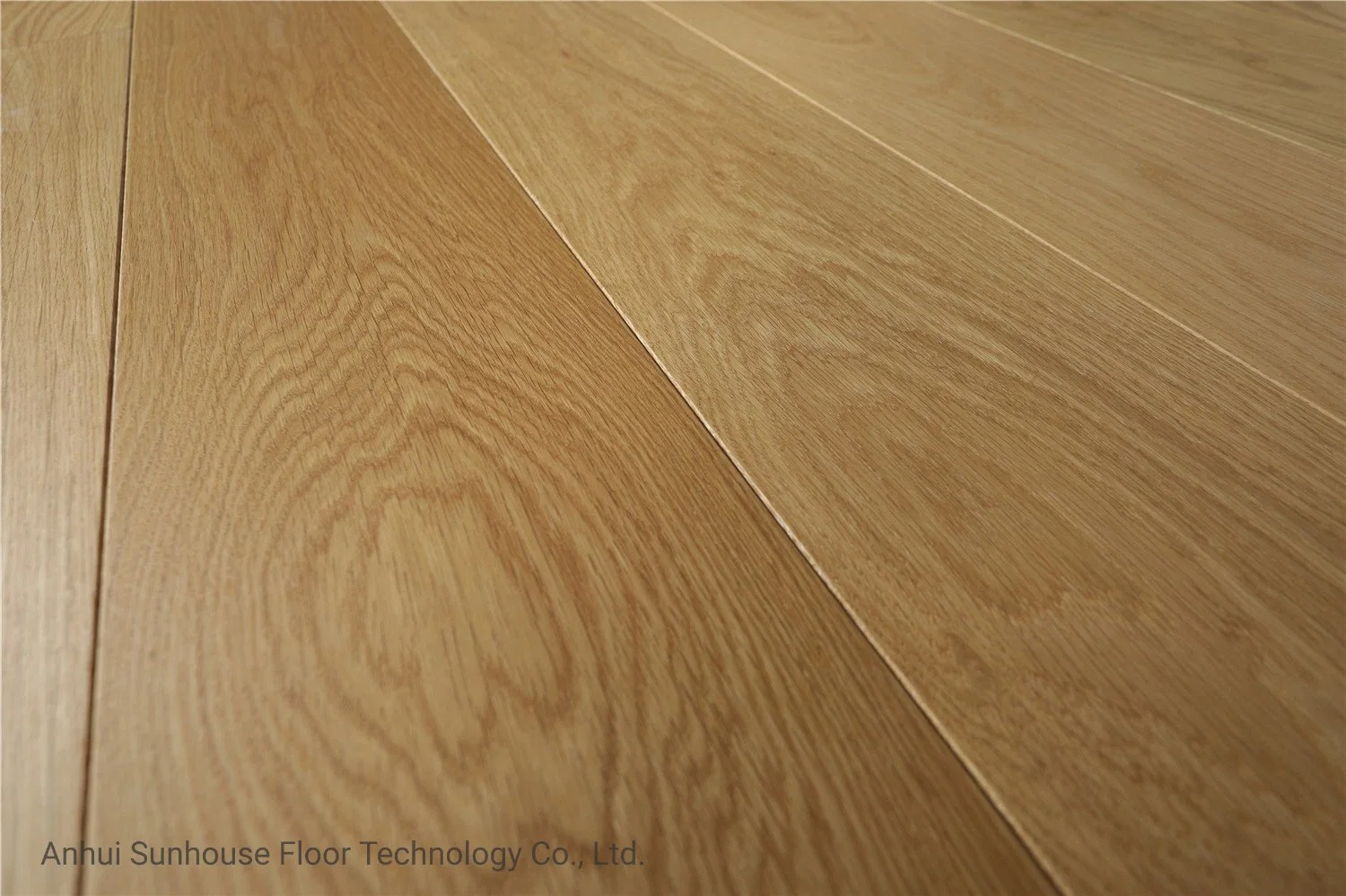 Natural Oiled Oak Wood Veneer Parquet Flooring Hardwood Solid Engineered Wooden Floor