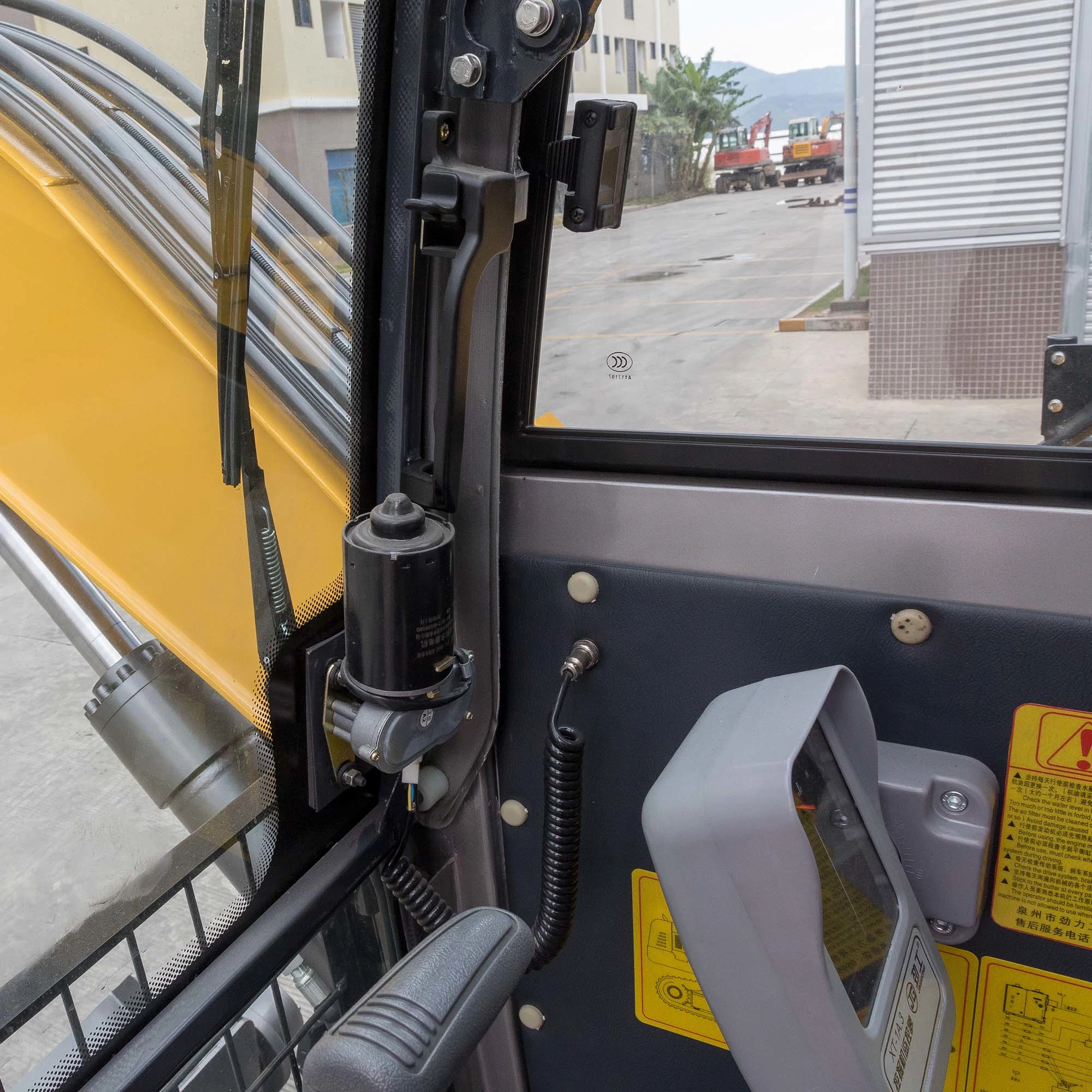 Rail Handler Units Compacting Clamp Bucket Excavator Machine for Track Maintenance Construction