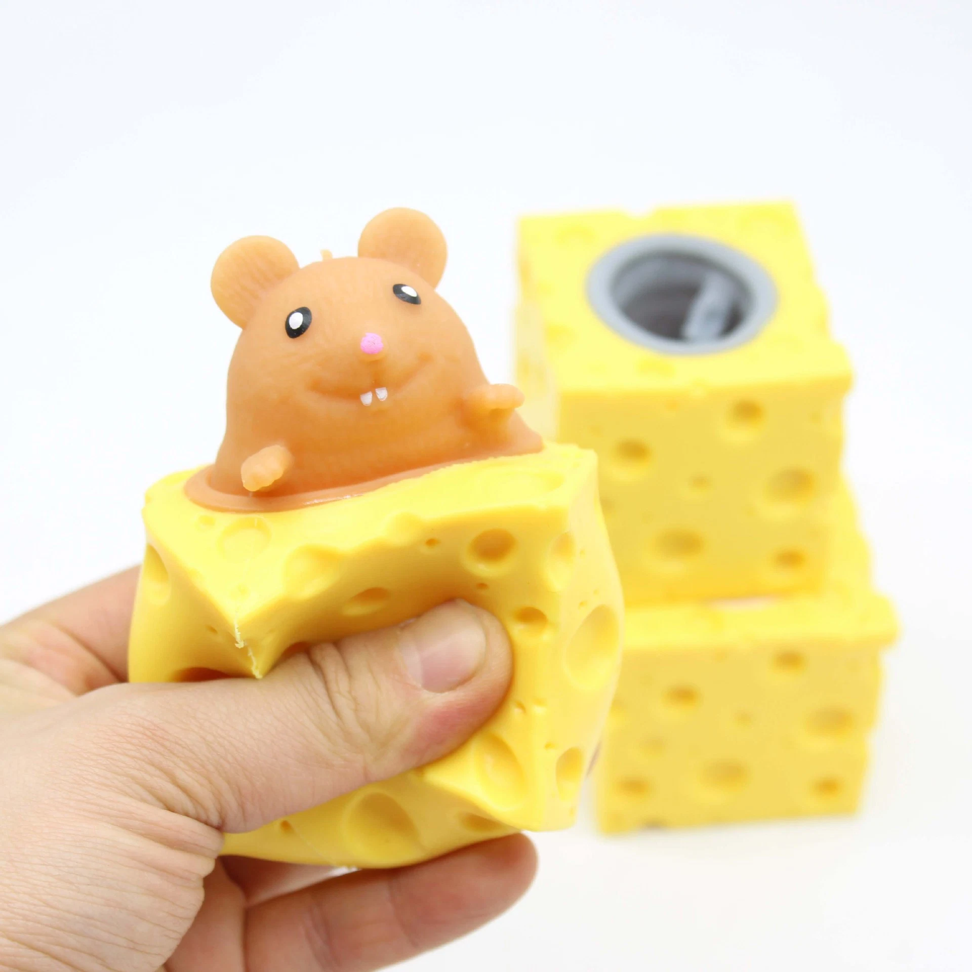 Billig Kind lustig TPR Pop Stress Relief Käse Maus Tasse Lebensmittel Nachahmung Sensory Spielzeug Idee Geschenk Kapsel Maschine Spielzeug