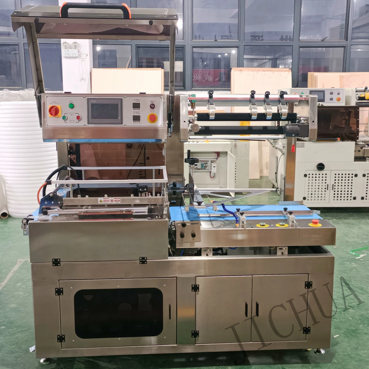 Wenzhou Factory New Design, Full Body Sanitary SS304 Heat Sealing Packing Shrink Wrapping Machine Is Good for Seafood and Ready-to-Eat Food