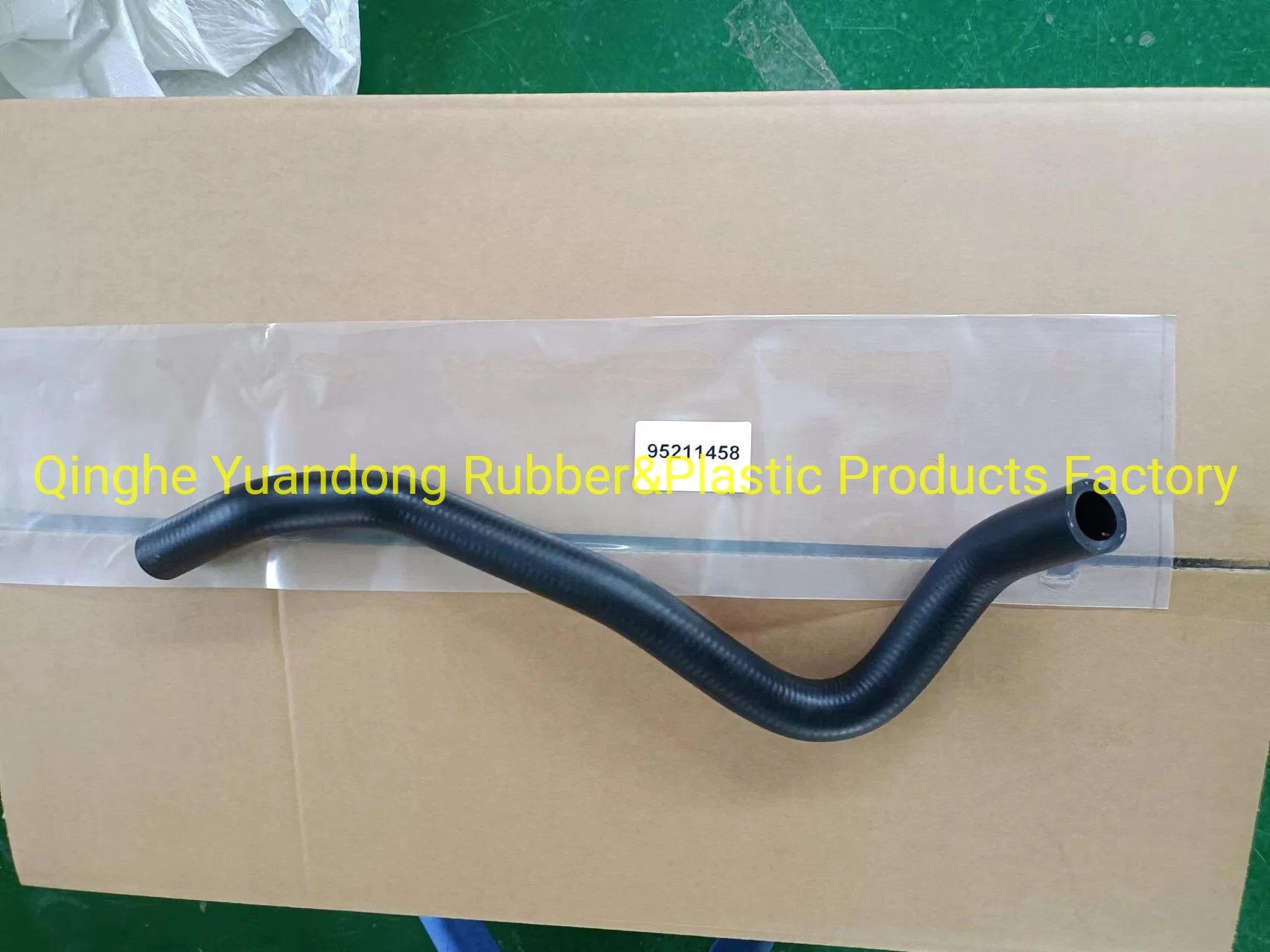 Factory Outlet Cooling System EPDM/NBR Water Pipe 95037384