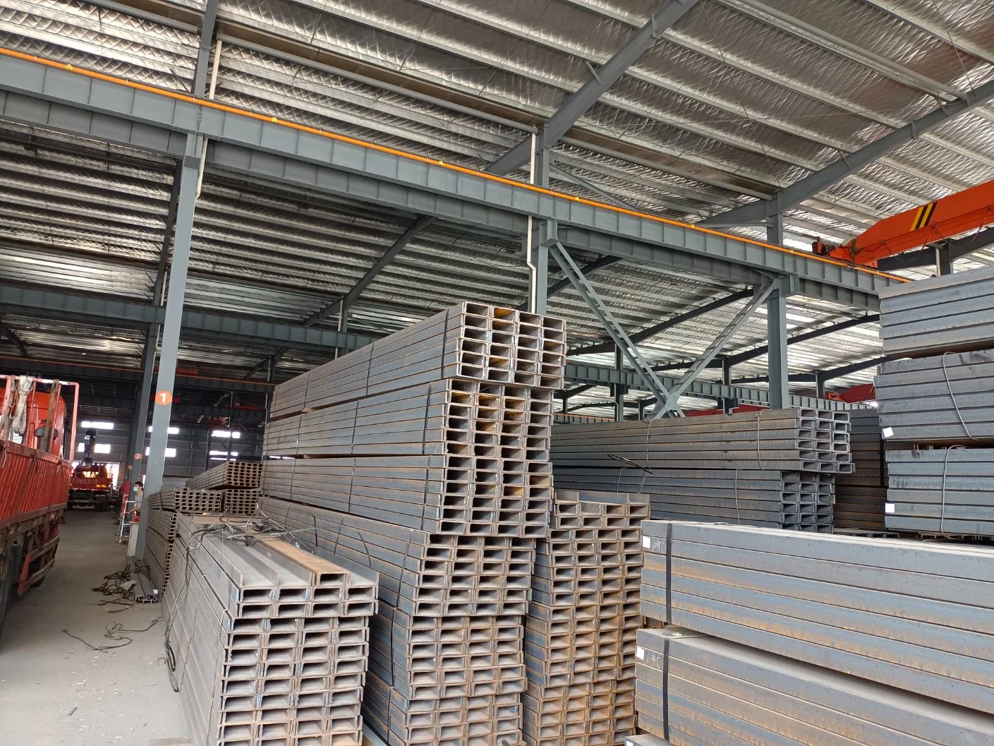 Chinese Factory Supply Hot Rolled Structural Steel 5-40# C Channel Carbon Steel C Channel Steel Low Price