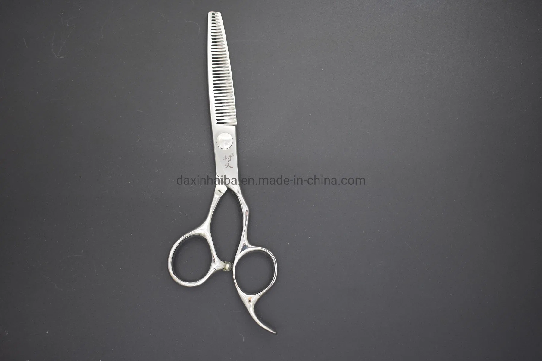 Hitachi Japan 440c Professional Hair Cutting Scissors