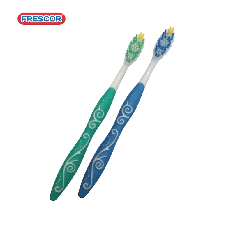 Personalizadas OEM colorido de nylon suave PP adultos Cuidado Bucal, fabricante de productos cepillo cepillo de dientes