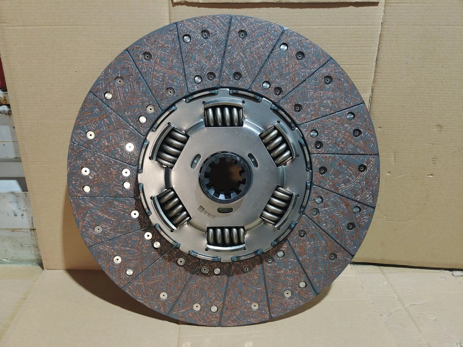 Az9725160390 Spare Parts of Cnhtc Weichai HOWO Shacman Heavy-Duty Truck Engine Transmission Parts Ex-Factory Price Clutch Clutch Pressure Plate High Platform Cl