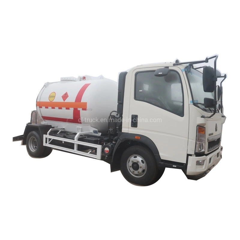 Factory Direct Sale Sinotruck HOWO Forklift 2ton LPG Truck Price